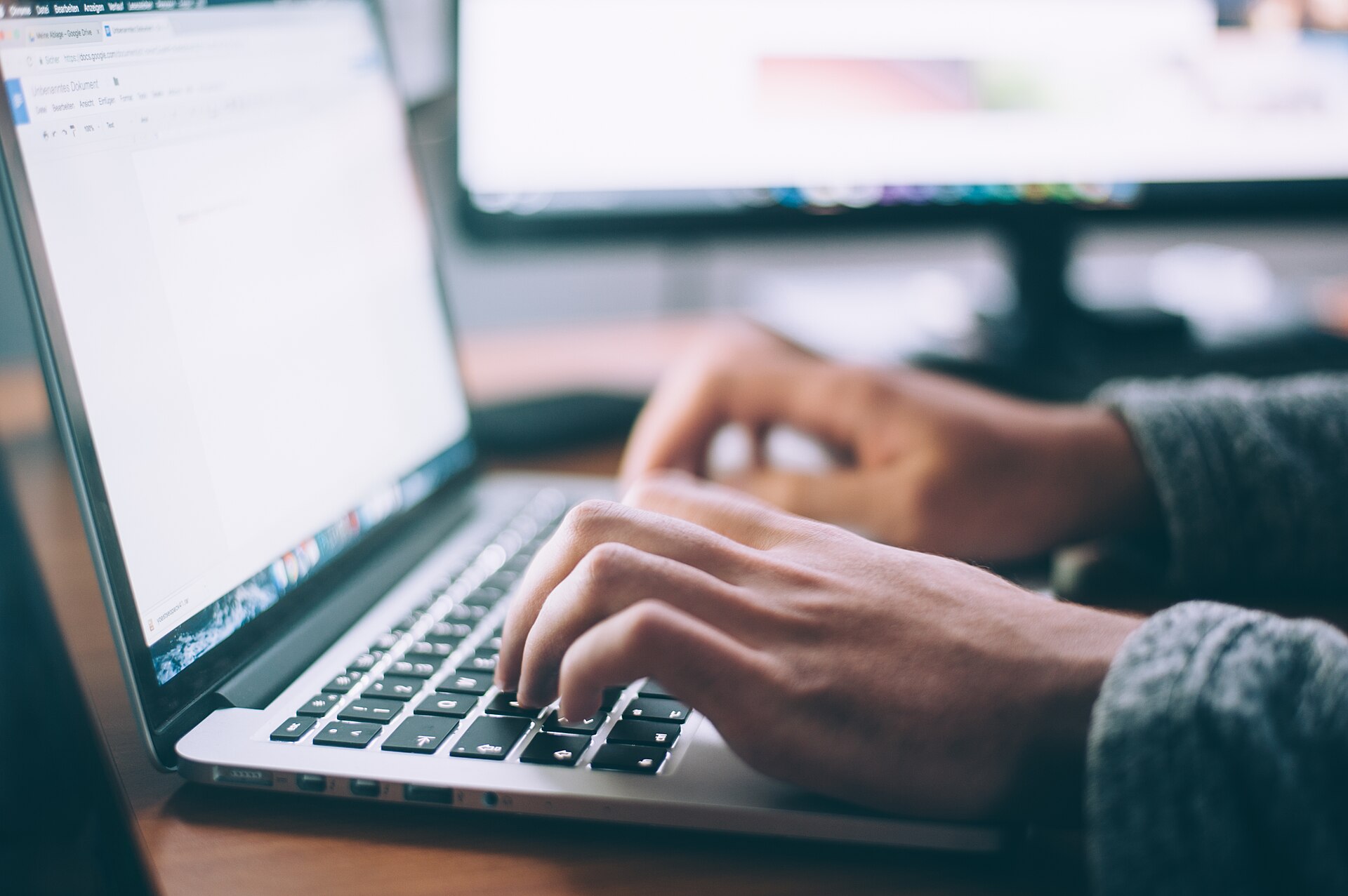 Mac Keyboard Shortcuts That Make You Look Like a Pro